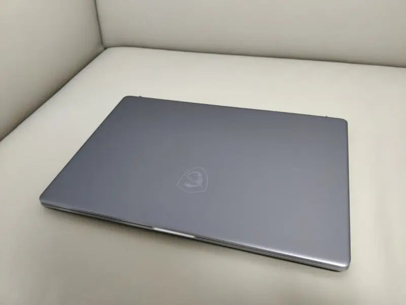 MSI Creator Z17HX Studio Laptop 17 Inch 2.5K 165Hz IPS TouchScreen Notebook i9-13980HX 32GB 2T RTX4070 Gaming Computer Ultrabook